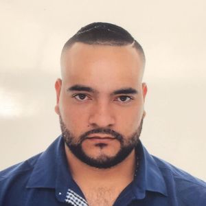 Meet your Posher, Luis eduardo